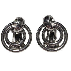 Vintage Silver Tone Circular Clip On Earrings Retro Style Fashion Jewelry Women